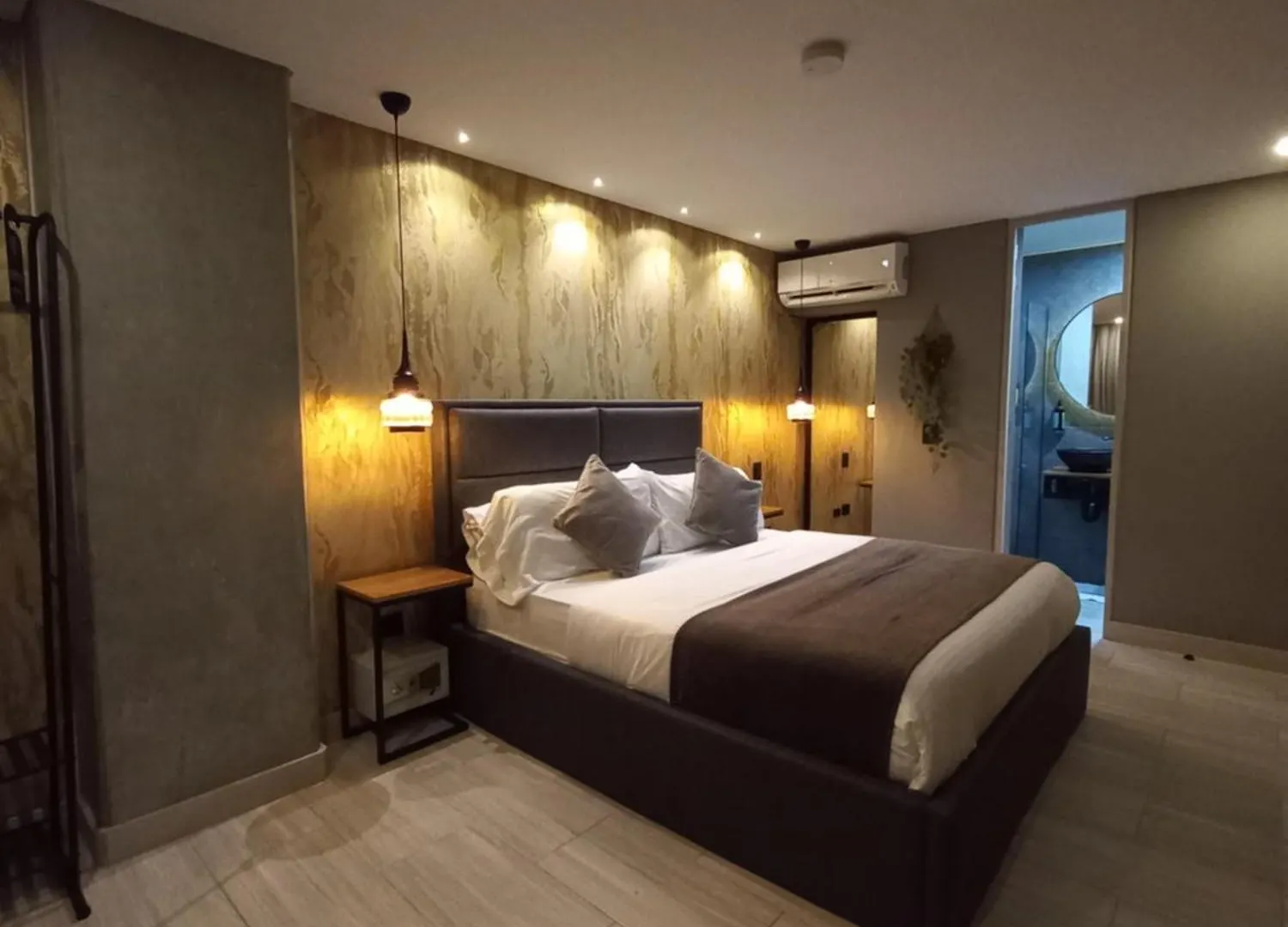 酒店 Vpv Suites 麦德林