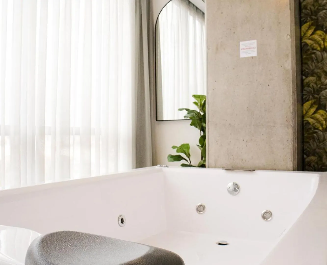 Vpv Suites Medellín