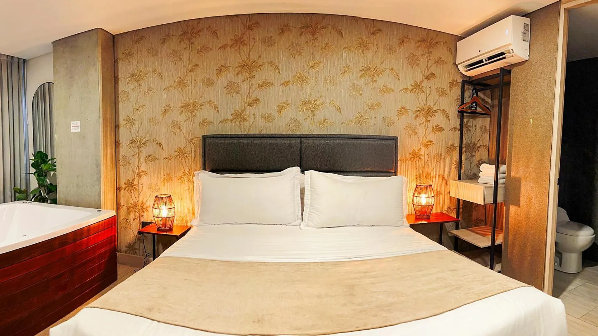 Vpv Suites Medellín Hotel