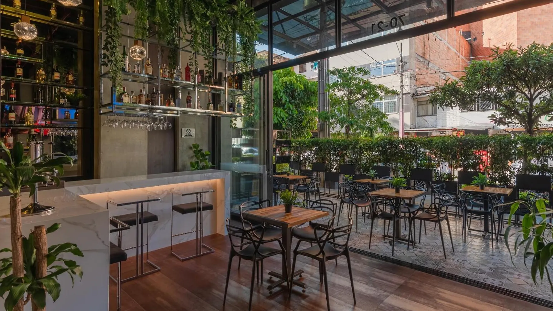 Hotel Vpv Suites Medellín